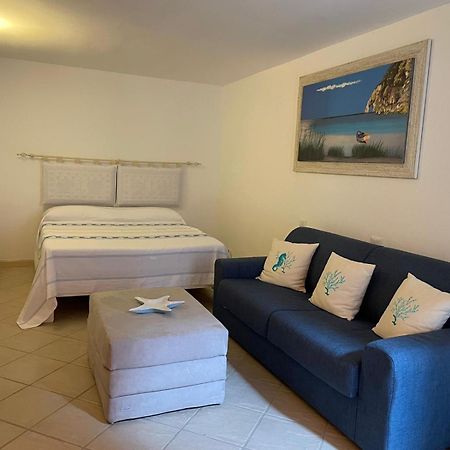 Villa A Golfo Aranci Con Vista Su Tavolara Marinella  Esterno foto