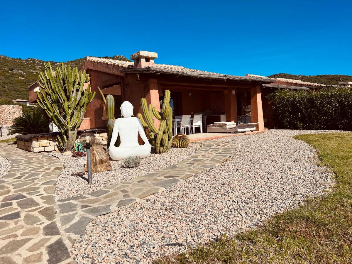 Villa A Golfo Aranci Con Vista Su Tavolara Marinella  Esterno foto