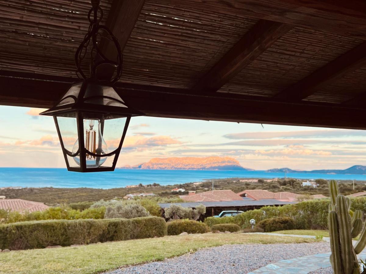 Villa A Golfo Aranci Con Vista Su Tavolara Marinella  Esterno foto